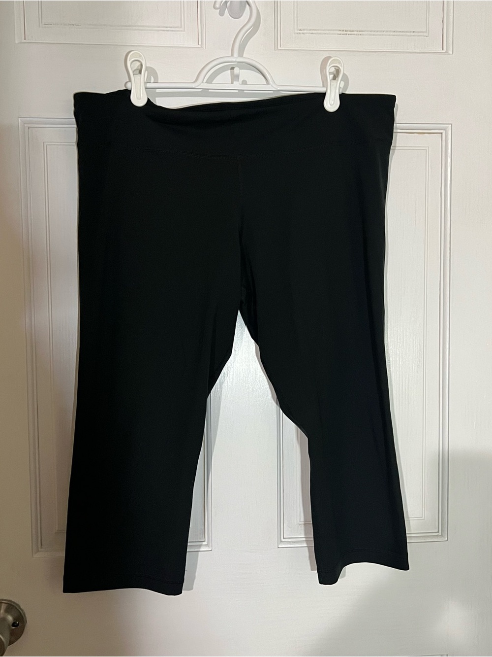 Under Armour Black Women's Capri Leggings